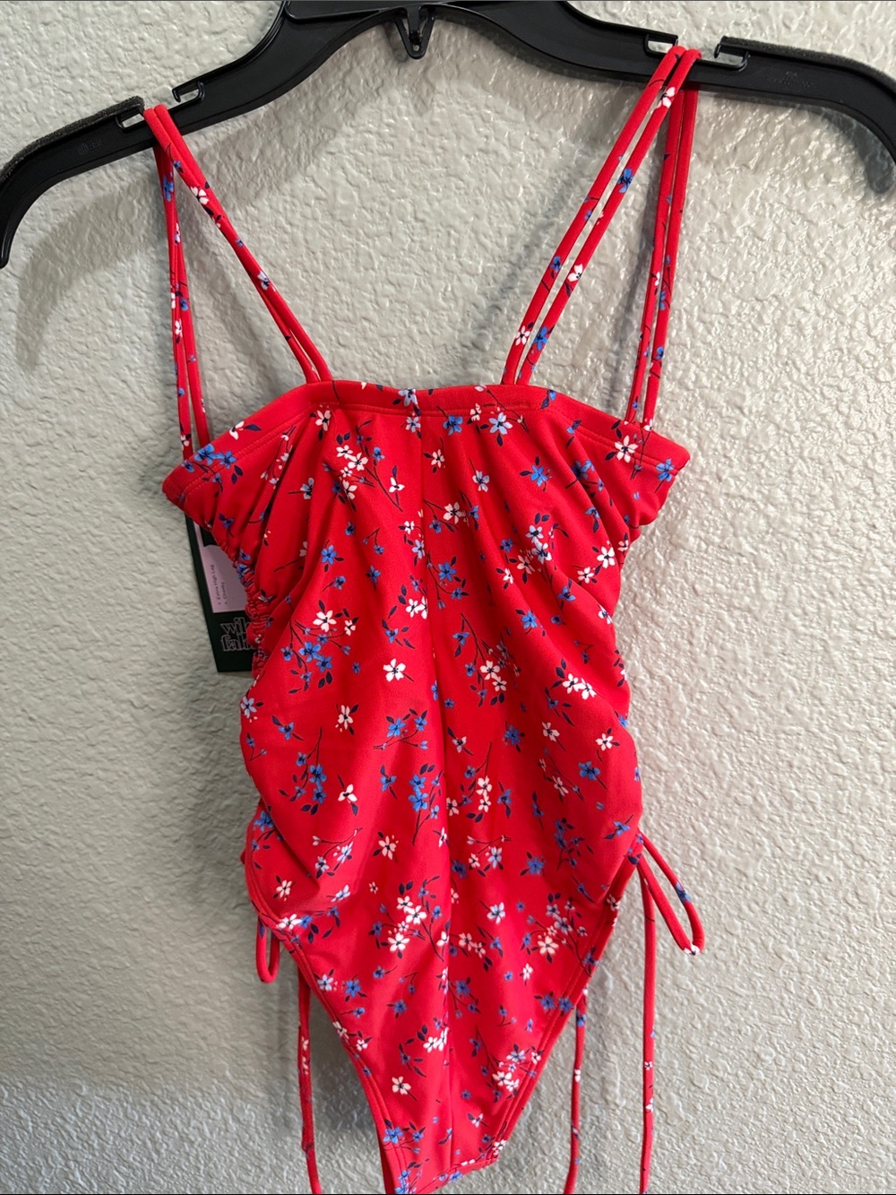Wild Fable Red Floral Ruched One-Piece Swimsuit size XXS - 0 NWT - Picture 2 of 6